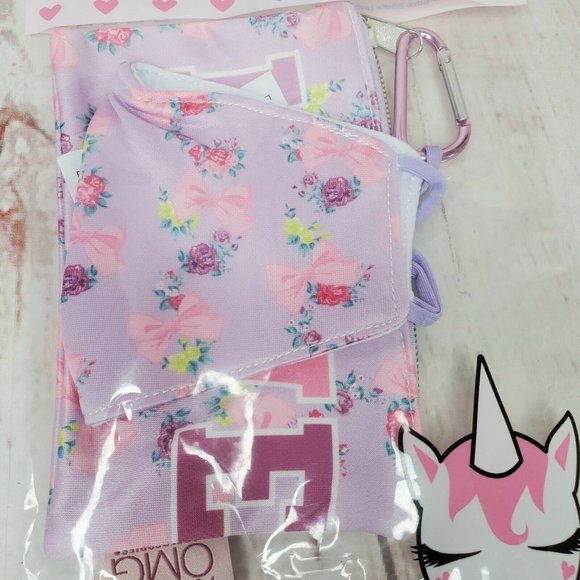 Miss Gwen's OMG Accessories Pink Floral Mask - Picture 2 of 12